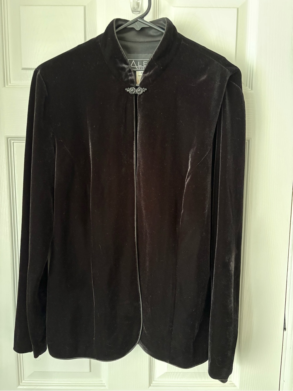Vintage Alex Evenings Black Velvet Mandarin Collar Jacket with Jeweled Clasp